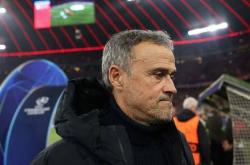 九游在线-包含沙尔克遭遇失败，状态低迷需寻找突破口的词条