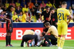 九游登录-巴萨连续比赛失利，慌不如冷静应对