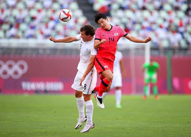 比利时队胜出，向冠军发起冲击