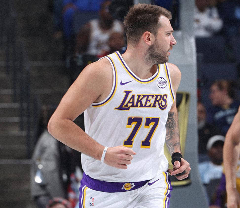 东契奇炮轰灰熊，稳坐西部第四