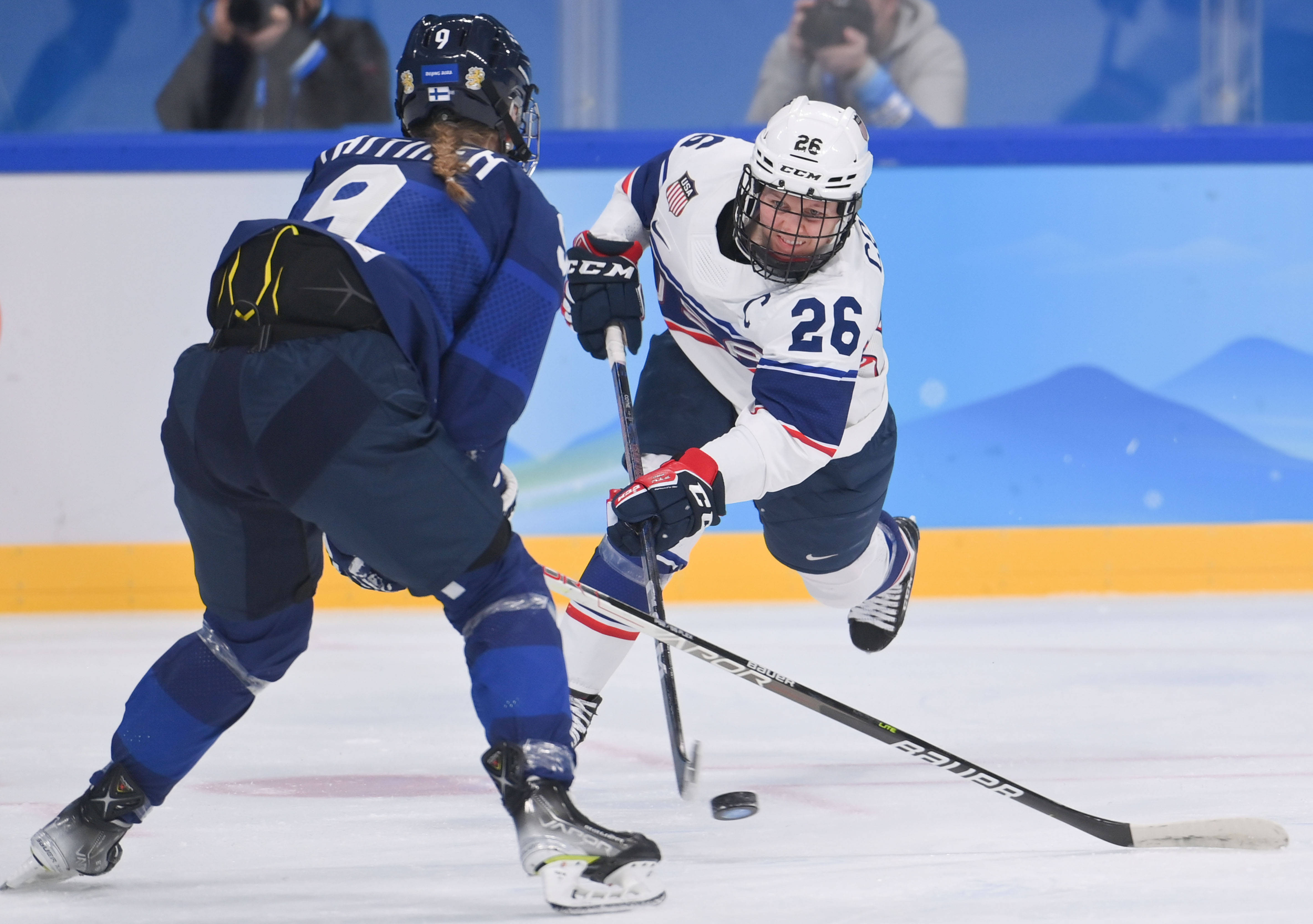 关于芬兰客场憾负乌克兰，小组排名下跌的信息