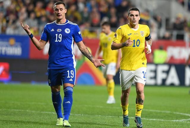 包含乌克兰豪取胜利，罗马尼亚遭逢瓶颈的词条