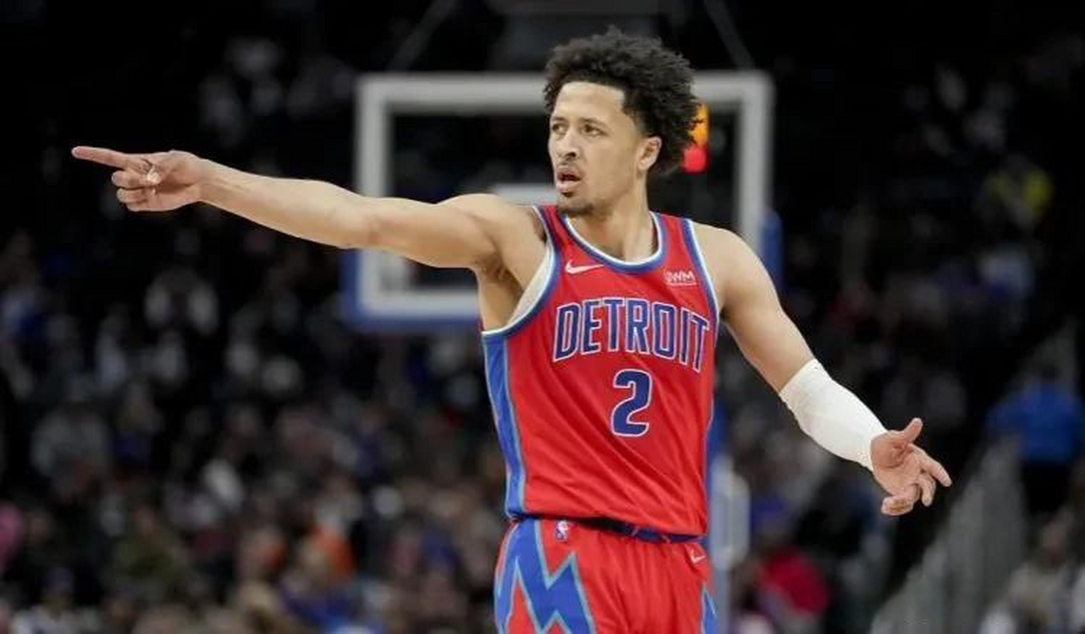 关于NBA火爆交易市场：凯尔特人考虑清洗旧将，引发球迷讨论的信息