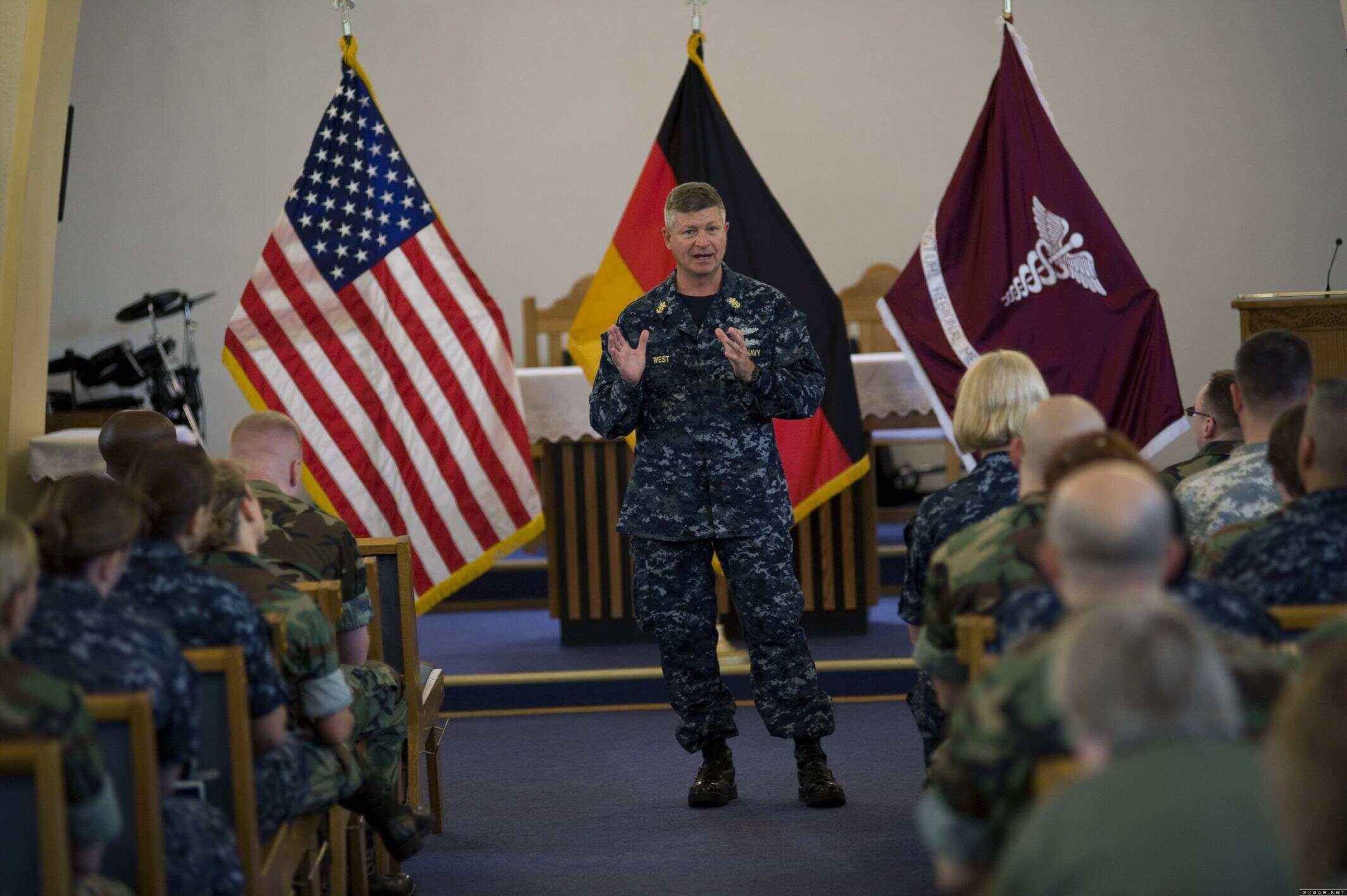 包含凯泽斯劳滕斯负于对手，需调整状态迎接下轮的词条